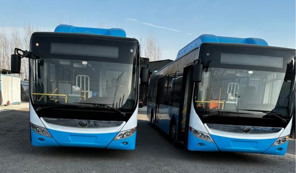 CNG BUSES